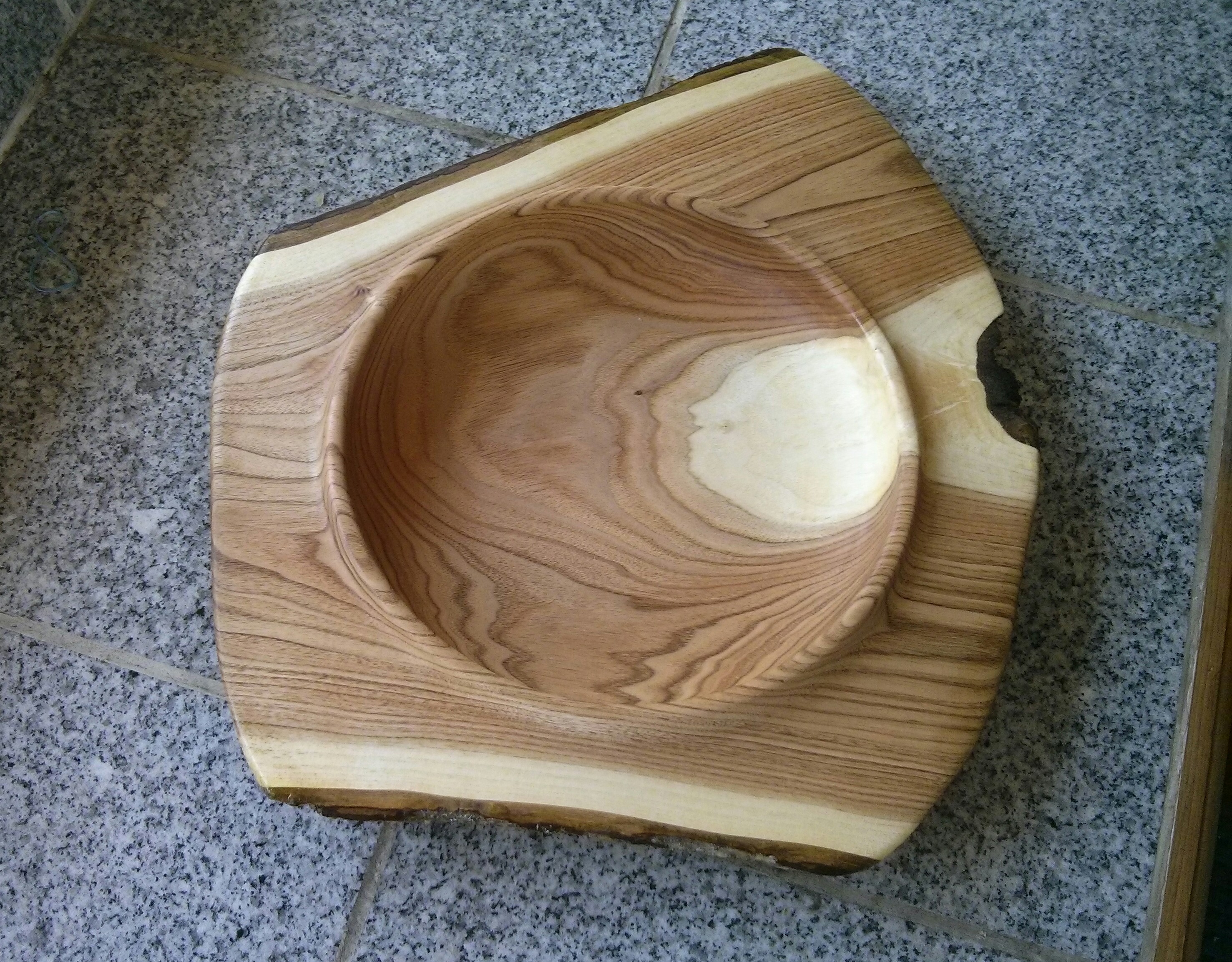 Chestnut wood wing bowl 1