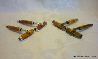 roller-ball-and-fountain-pens-open